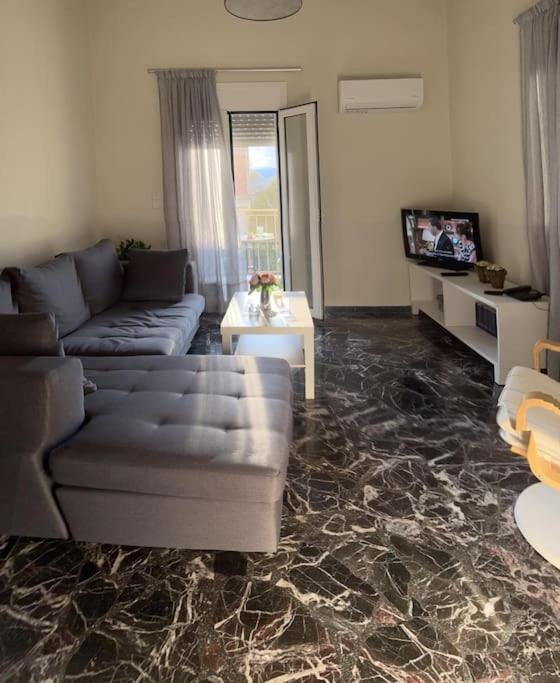 Comfortable 2 Bed Apt 5 Mins/Nafplio 10 Mins/Beach Διαμέρισμα Εξωτερικό φωτογραφία